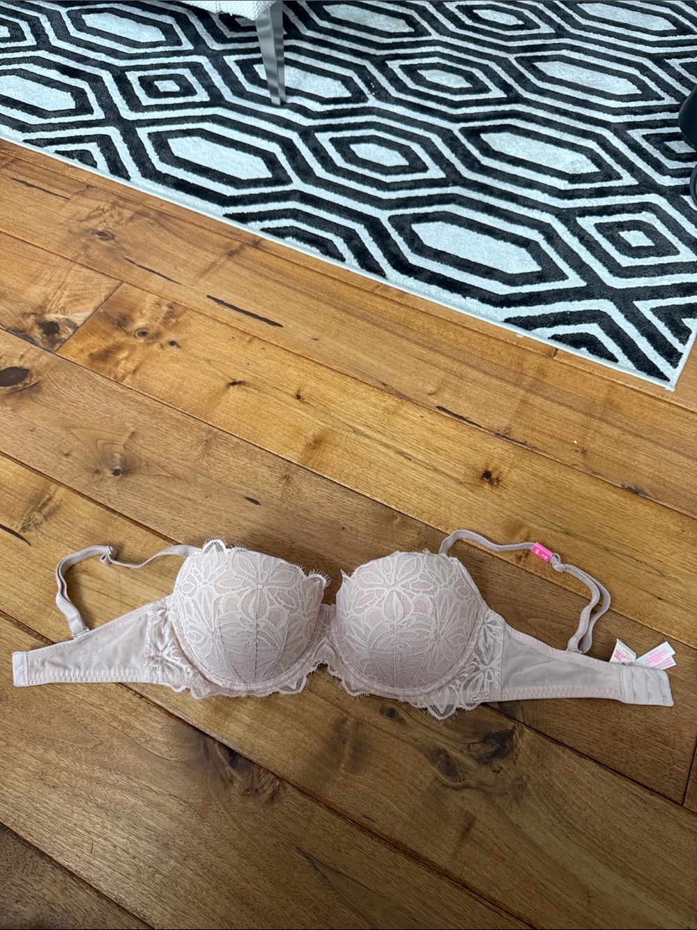 PINK Victoria's Secret Lace Balconette Bra in Blush Pink